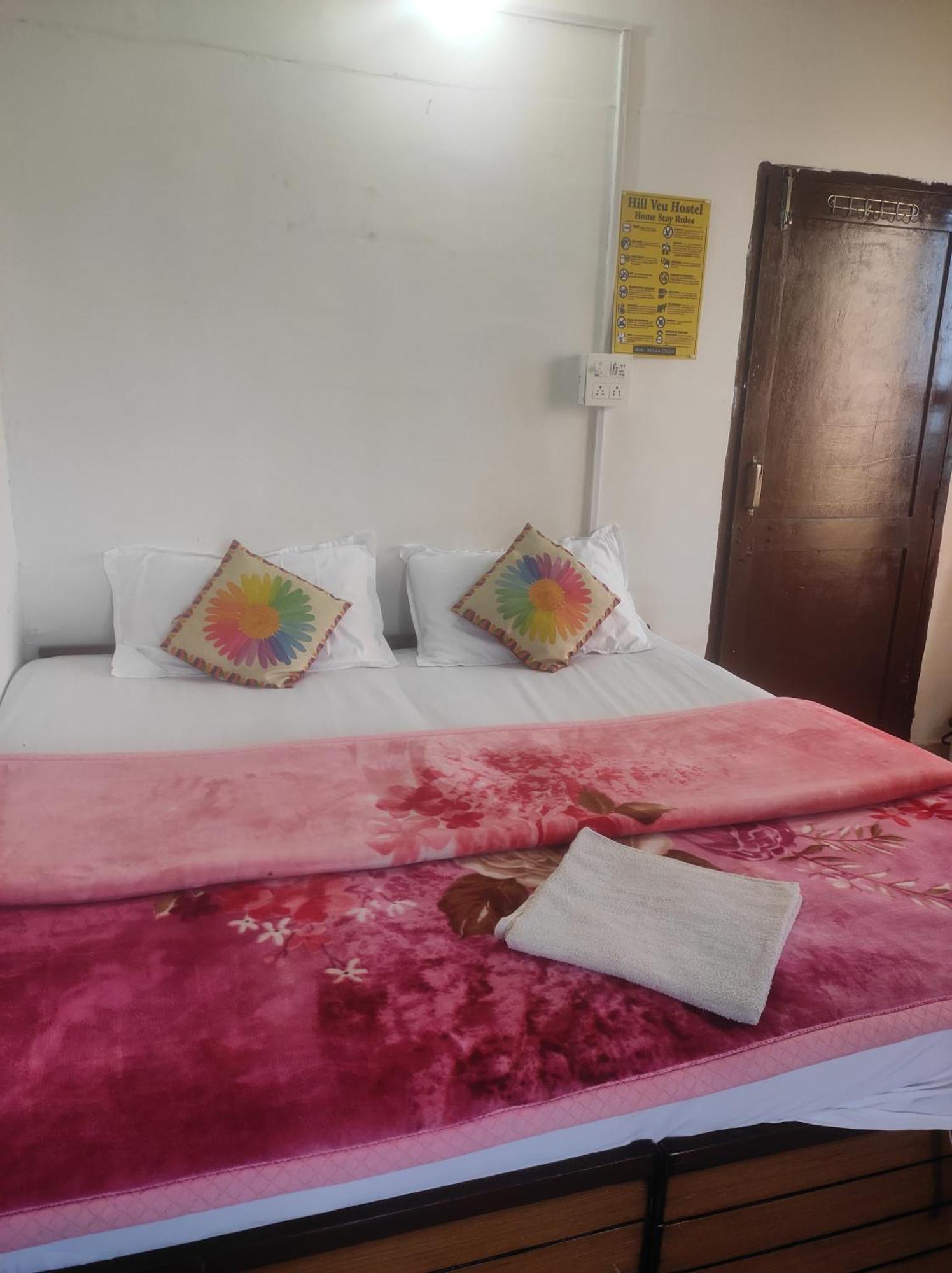 Hill Veu Home Bir Billing 部屋 写真